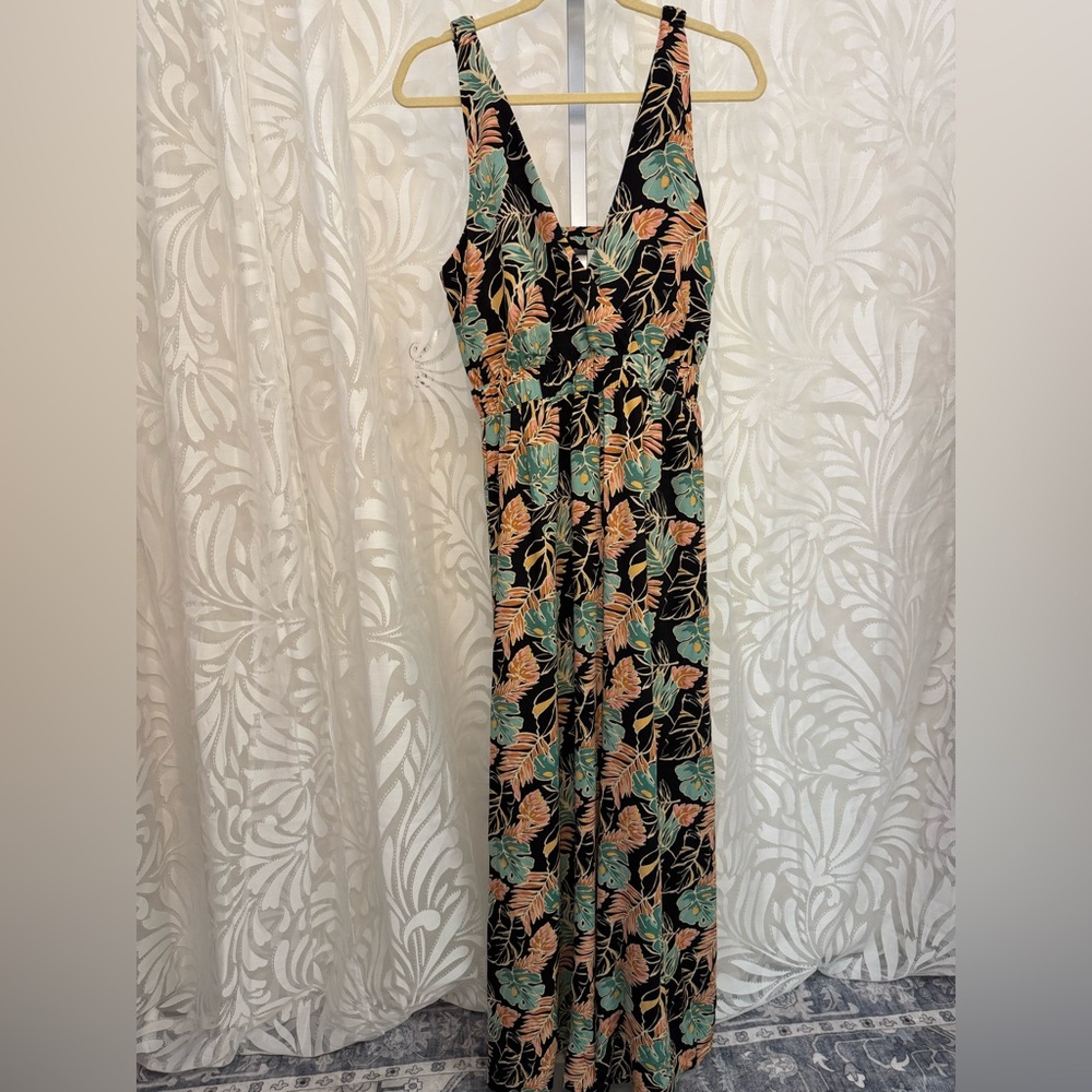 NWT Lumiere Maxi Wide Leg Pantsuit Black and Green Floral Sleeveless V-Neck